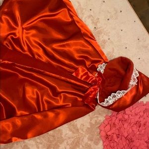 Little red riding hoot cape